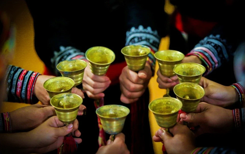 Múa chuông người Dao – Vũ điệu tâm linh nơi núi rừng Tây Bắc