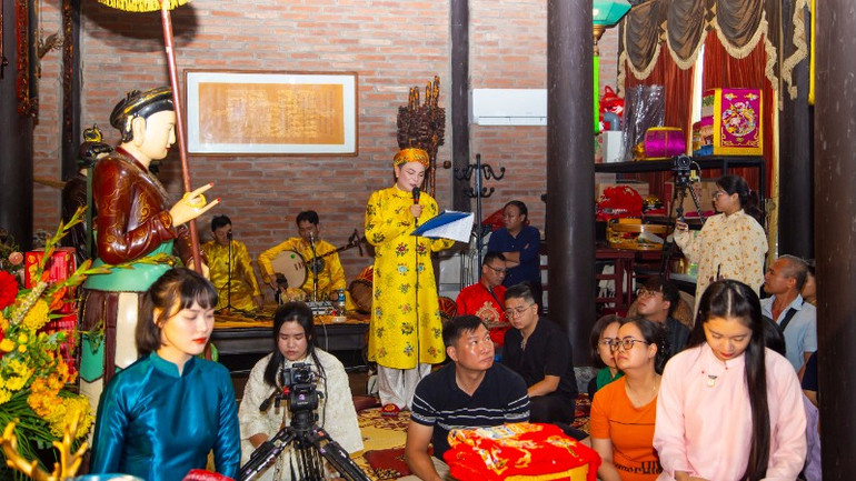 Discover the beauty of Mother Goddess worship through a unique cultural journey