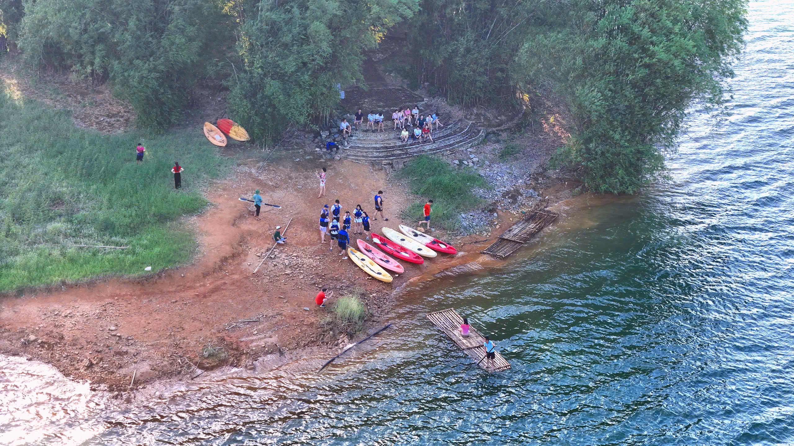 Kayaking on Hoa Binh Lake Kayaking on Hoa Binh Lake