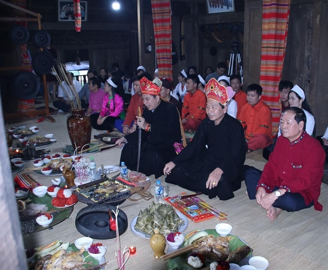Gatherings of active Mo shamans help document oral verses and preserve ancestral ritual Gatherings of active Mo shamans help document oral verses and preserve ancestral ritual