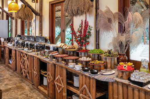 Bamboo Restaurant at Mai Chau Hideaway 