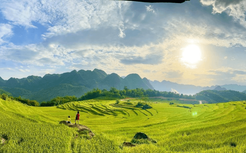 Cảnh quan thiên nhiên hùng vĩ tại Khu bảo tồn thiên nhiên Pù Luông Cảnh quan thiên nhiên hùng vĩ tại Khu bảo tồn thiên nhiên Pù Luông