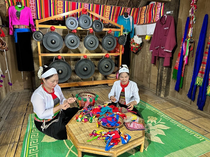 Trải nghiệm chiêng Mường trong dịp lễ đầu xuân Trải nghiệm chiêng Mường trong dịp lễ đầu xuân