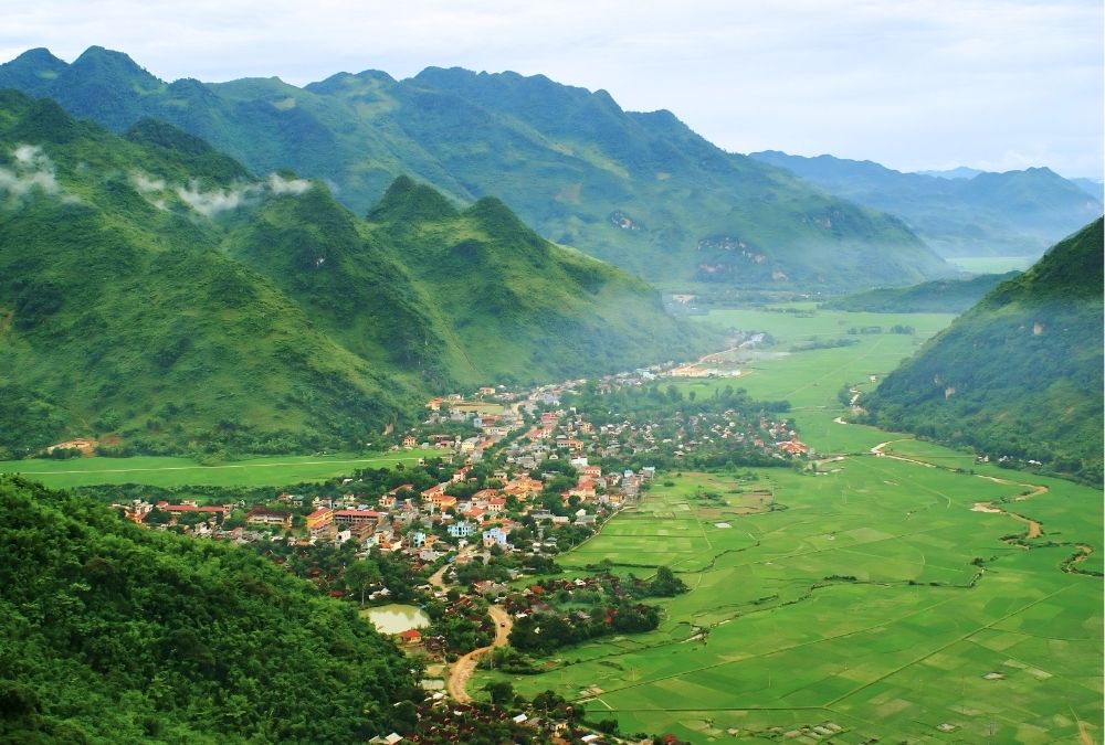 Mai Châu có hai thời điểm đón Tết khác nhau giữa các dân tộc (Nguồn: Thu thập) Mai Châu có hai thời điểm đón Tết khác nhau giữa các dân tộc (Nguồn: Thu thập)