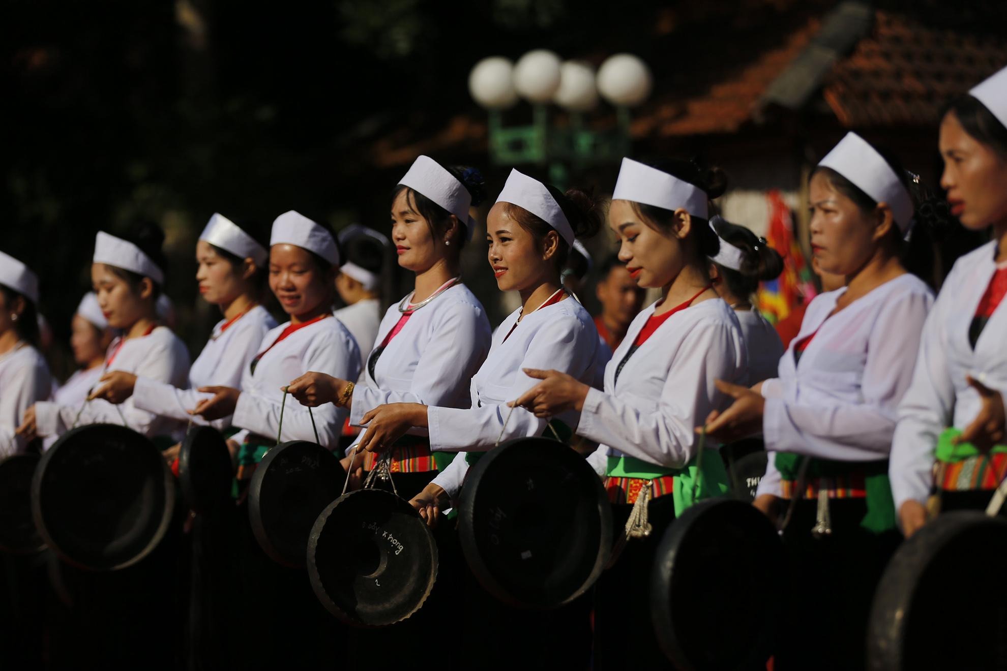 Dân tộc Mường ở Mai Châu Dân tộc Mường ở Mai Châu