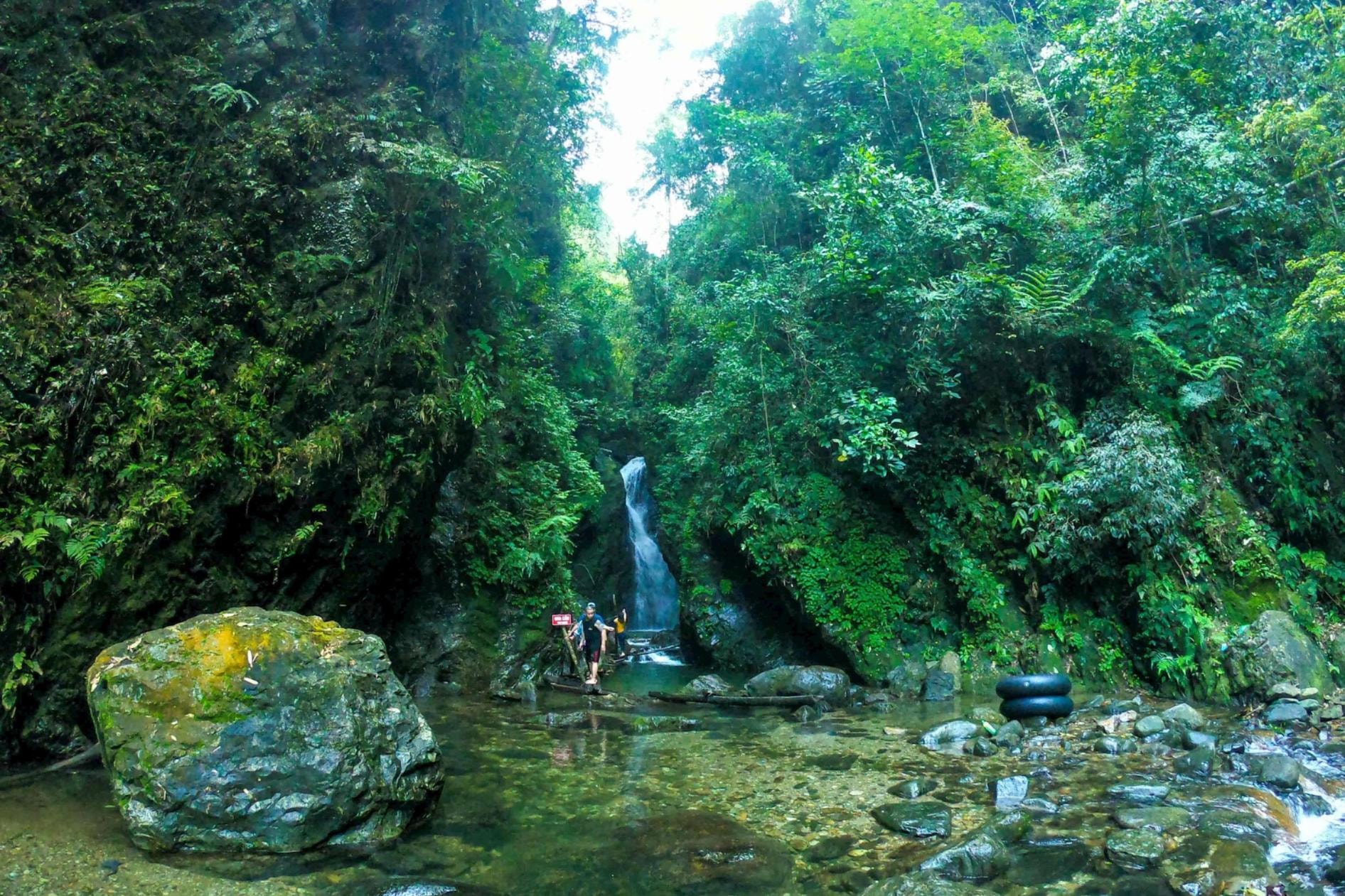 Thác Lưng Trời