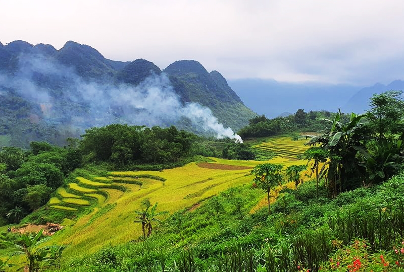 Cung Bản Đôn, Bản Báng và cung đường chữ S Cung Bản Đôn, Bản Báng và cung đường chữ S