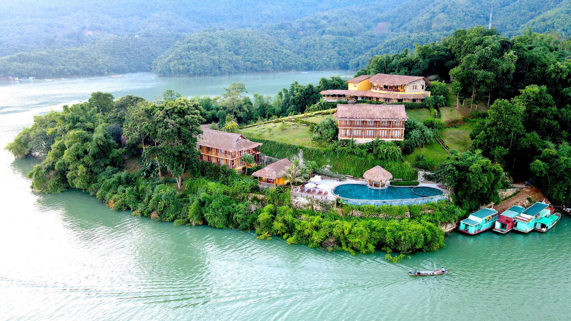 Mai Chau Hideaway Lake Resort Mai Chau Hideaway Lake Resort