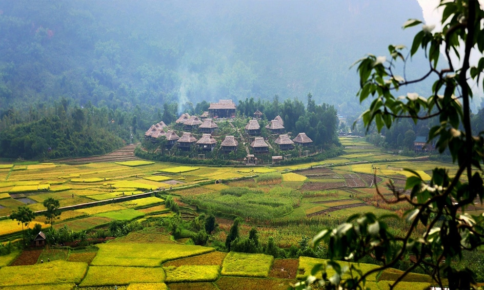 Bản Lác với vẻ đẹp đơn sơ, yên bình, phù hợp với những ai muốn tạm rời xa cuộc sống đô thị nhộn nhịp Bản Lác với vẻ đẹp đơn sơ, yên bình, phù hợp với những ai muốn tạm rời xa cuộc sống đô thị nhộn nhịp