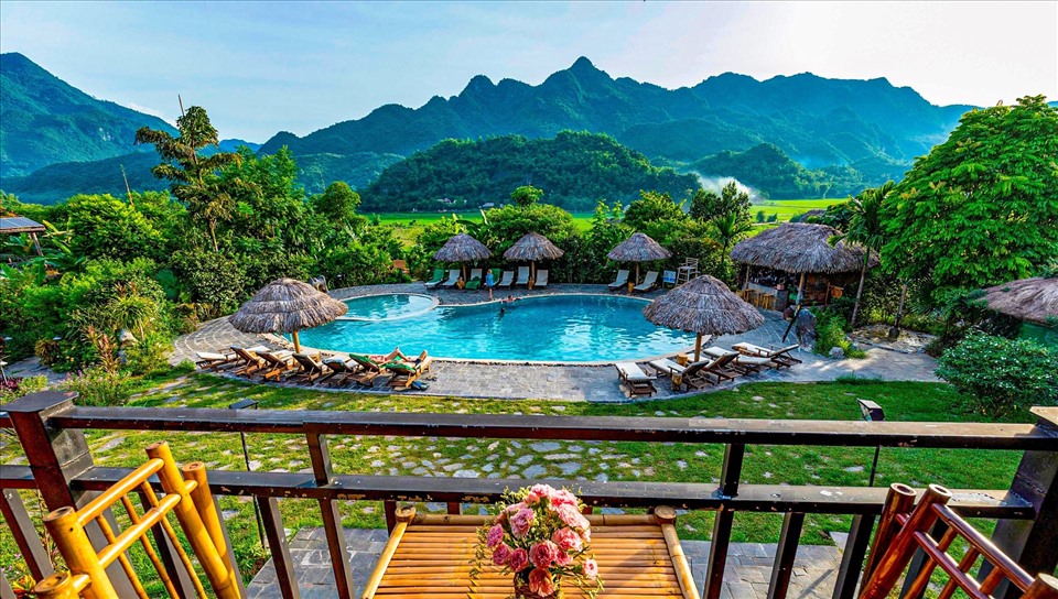 Early in Mai Chau