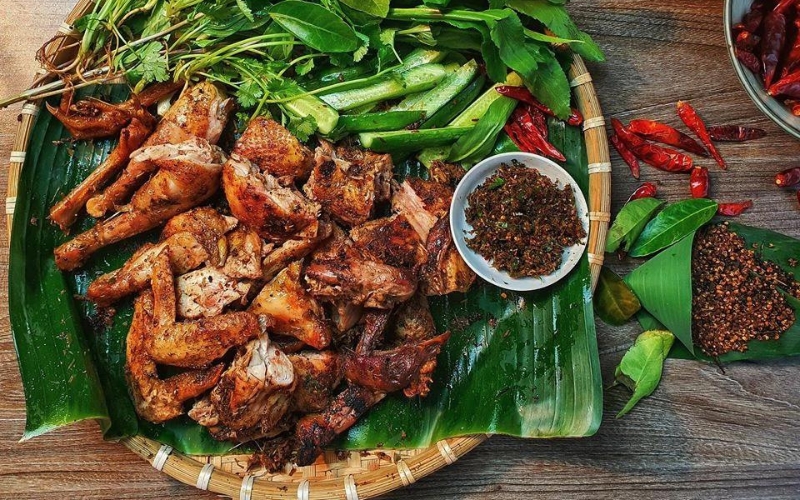 Gà nướng mắc khén Mai Châu Gà nướng mắc khén Mai Châu