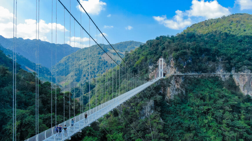 Cầu kính Bạch Long Mộc Châu Cầu kính Bạch Long Mộc Châu