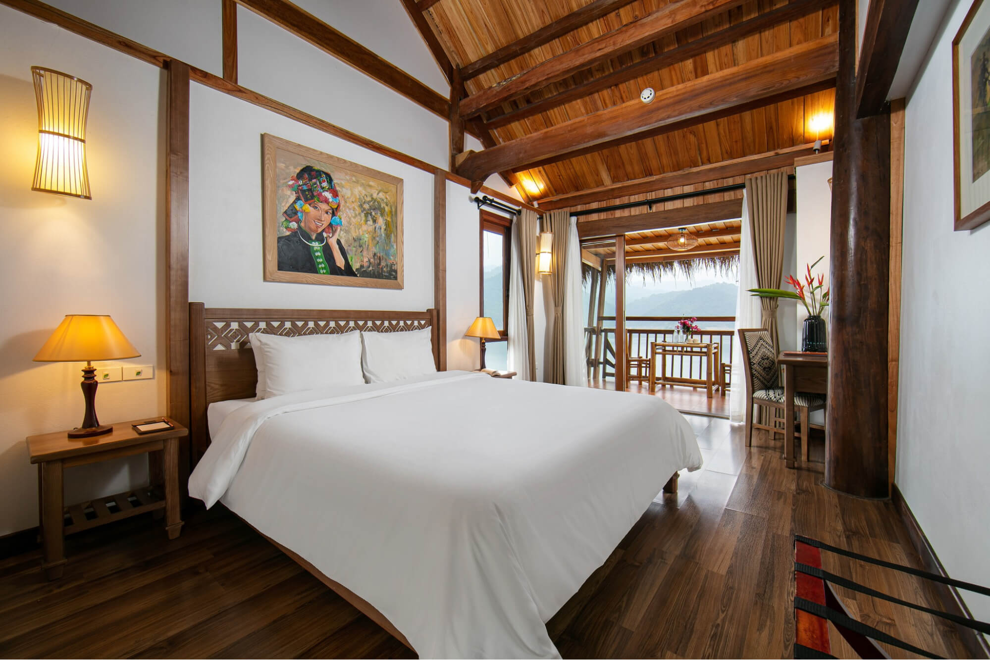 Phòng tại Mai Chau Hideaway ấm cúng, đầy đủ tiện nghi với view nhìn thẳng ra hồ Hòa Bình Phòng tại Mai Chau Hideaway ấm cúng, đầy đủ tiện nghi với view nhìn thẳng ra hồ Hòa Bình