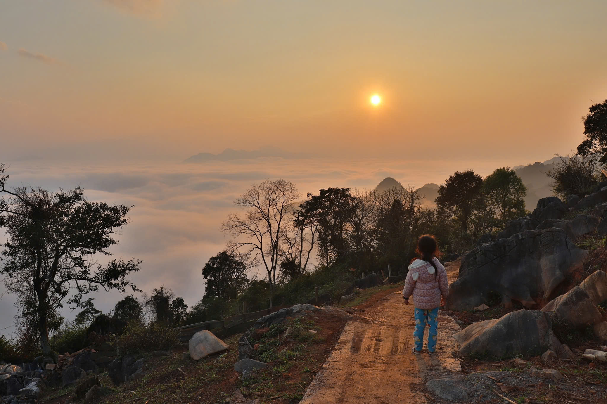 Mai Châu - Pù Luông 2 ngày 1 đêm: Trekking khám phá thiên nhiên hoang sơ (Nguồn: Mai Chau Hideaway Lake Resort) Mai Châu - Pù Luông 2 ngày 1 đêm: Trekking khám phá thiên nhiên hoang sơ (Nguồn: Mai Chau Hideaway Lake Resort)