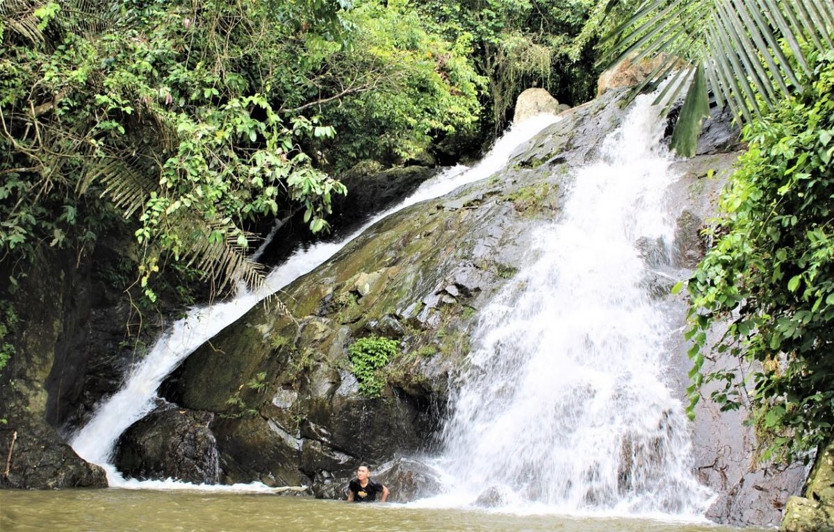 Khám phá các địa điểm du lịch sinh thái (Nguồn Crystal Bay) Khám phá các địa điểm du lịch sinh thái (Nguồn Crystal Bay)
