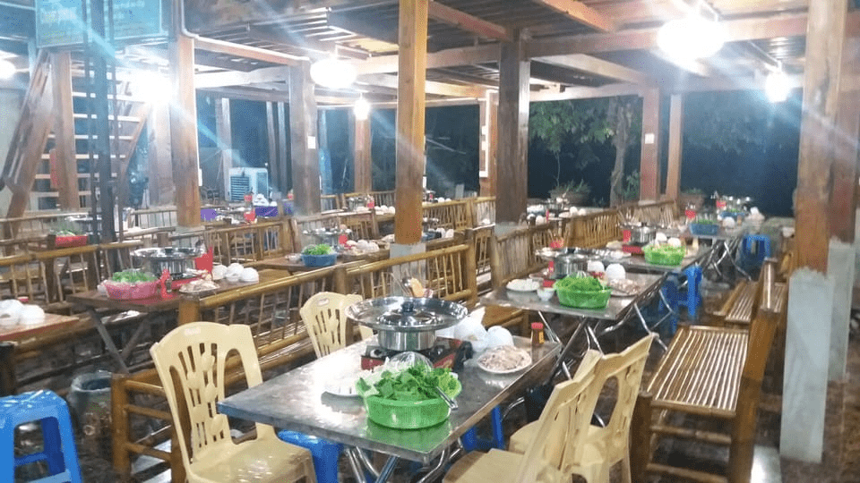 Nhà sàn số 19 Hùng Mếch Nhà sàn số 19 Hùng Mếch
