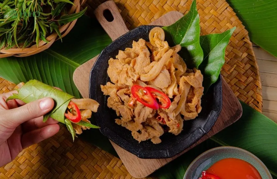 Thịt lợn chua, món ẩm thực hấp dẫn, mang hương vị đặc trưng xứ Mường (Nguồn: huho)