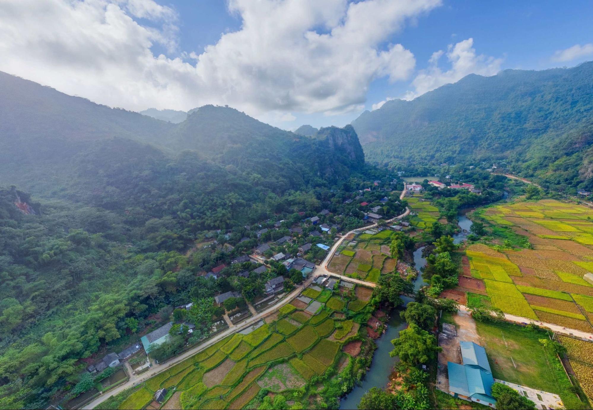 Mai Hịch mang trong mình vẻ đẹp nguyên sơ, mộc mạc của núi rừng Tây Bắc (nguồn: Hòa Bình)