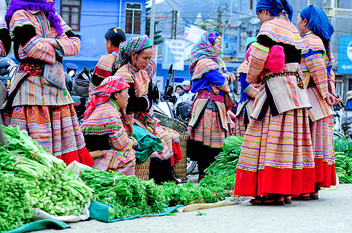 Chợ phiên Đồng Văn - phiên chợ lâu đời nhất ở Hà Giang (nguồn: Mia)