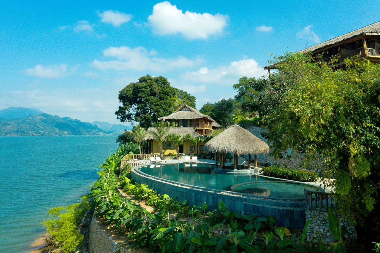 Mai Chau Hideaway Lake Resort
