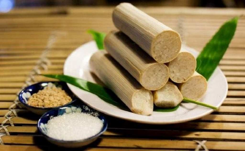 Cơm Lam - món ăn dân dã nhưng không thể bỏ qua khi du lịch Tây Bắc tháng 4 (nguồn: Pao Quan)