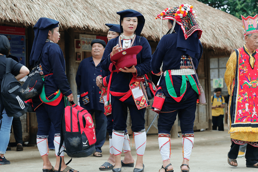 Trang phục người Dao Quần Chẹt (nguồn: Báo ảnh Việt Nam)