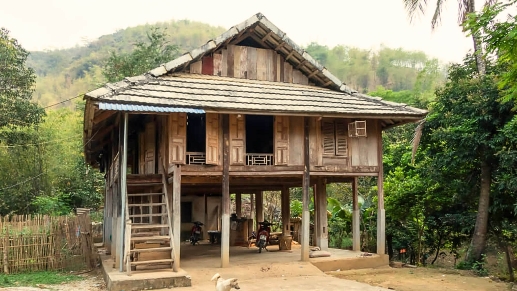 Nguồn gốc của tục chọc sàn Nguồn gốc của tục chọc sàn
