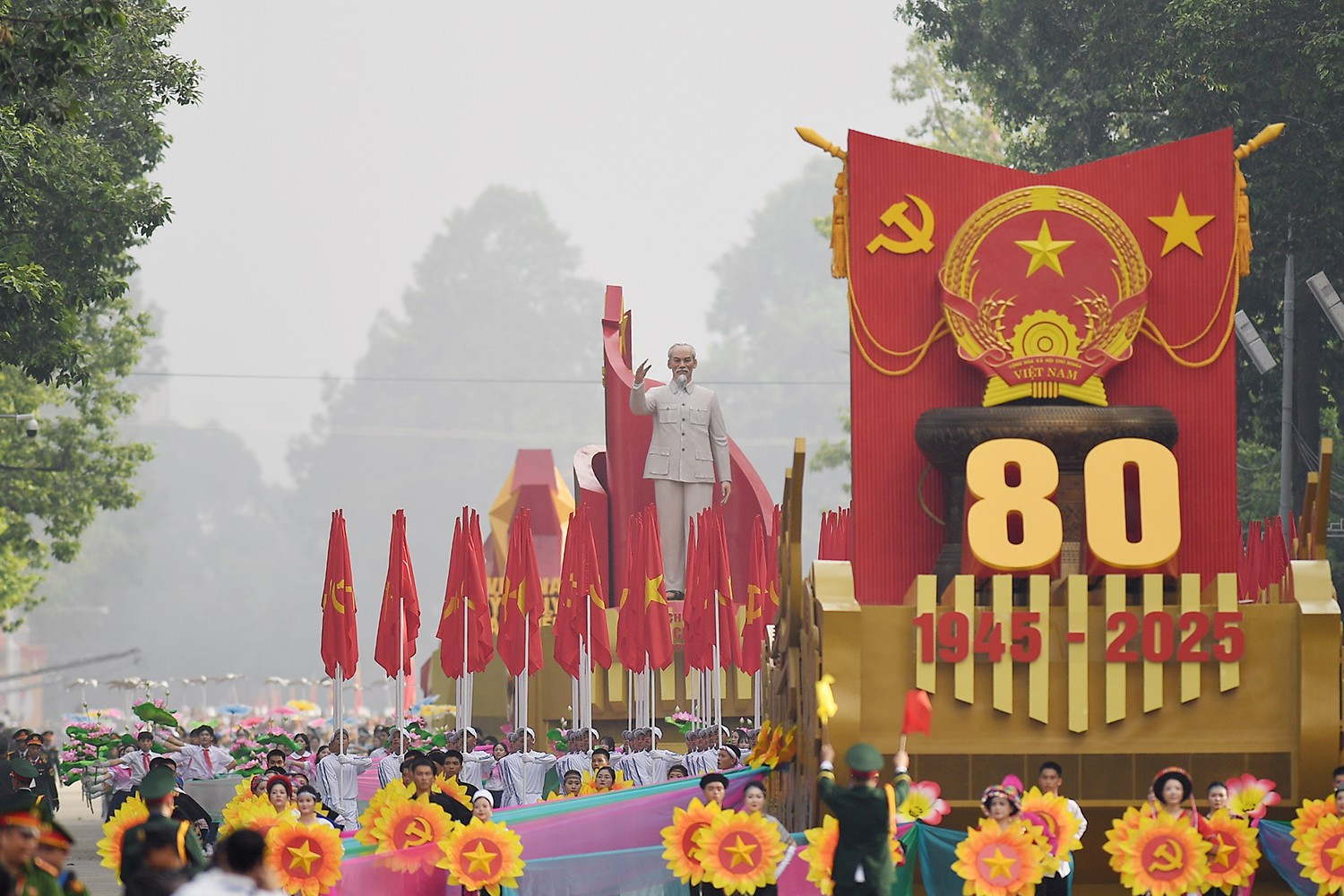 Toàn cảnh sự kiện A80