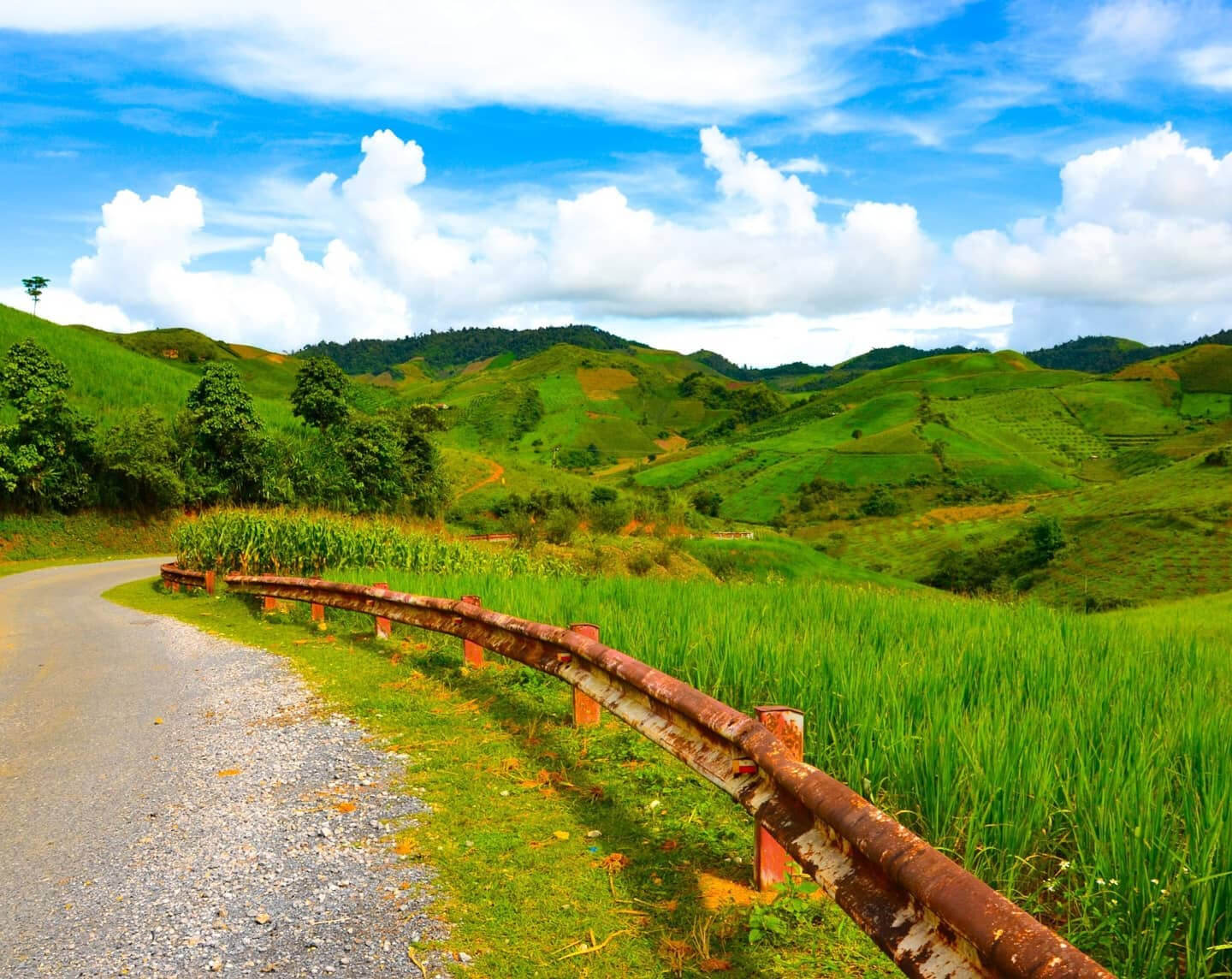 Hướng dẫn di chuyển từ Mai Chau Hideaway đến đèo Pha Luông Hướng dẫn di chuyển từ Mai Chau Hideaway đến đèo Pha Luông