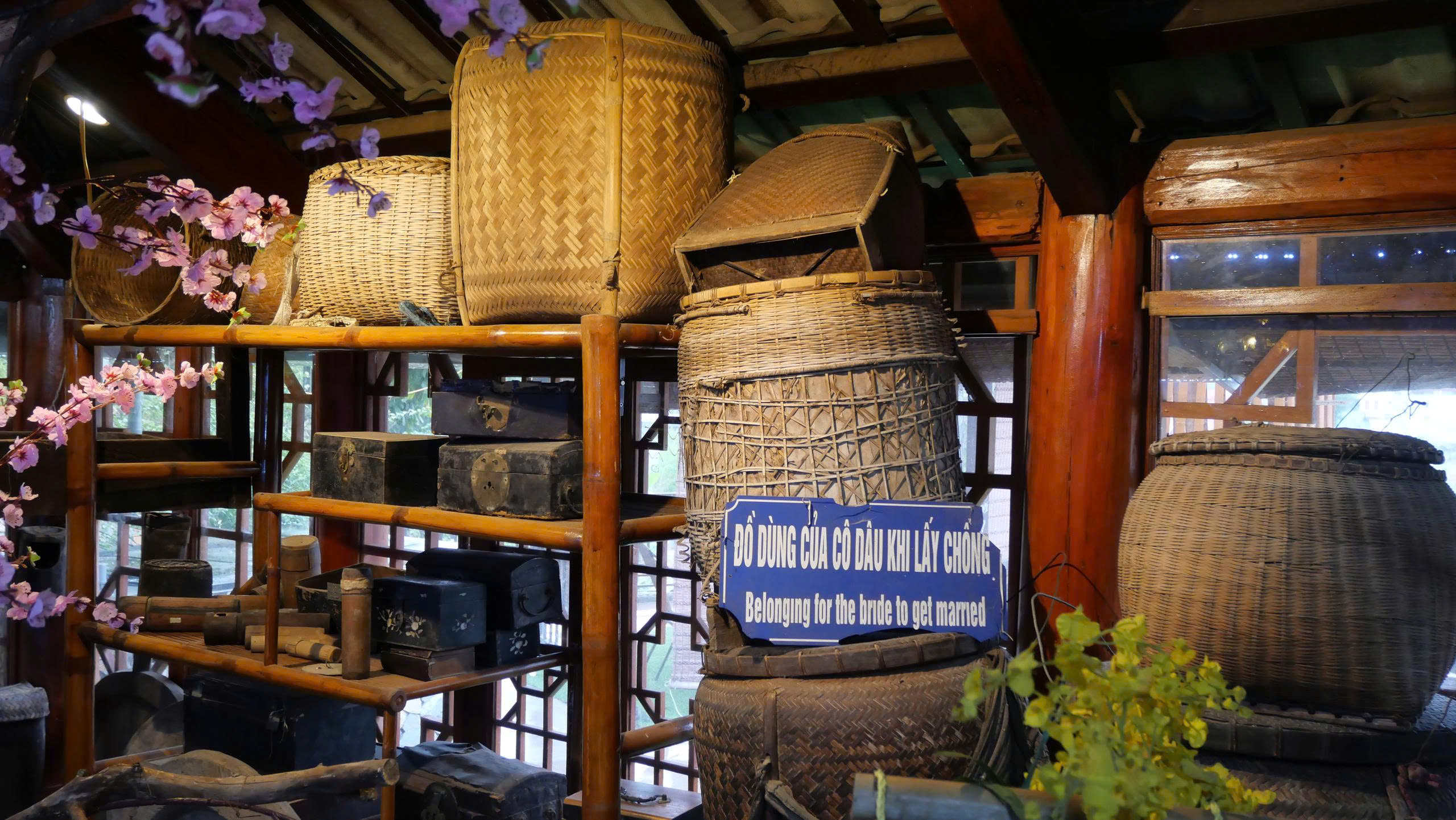 Đồ dùng của cô dâu khi đi lấy chồng Đồ dùng của cô dâu khi đi lấy chồng