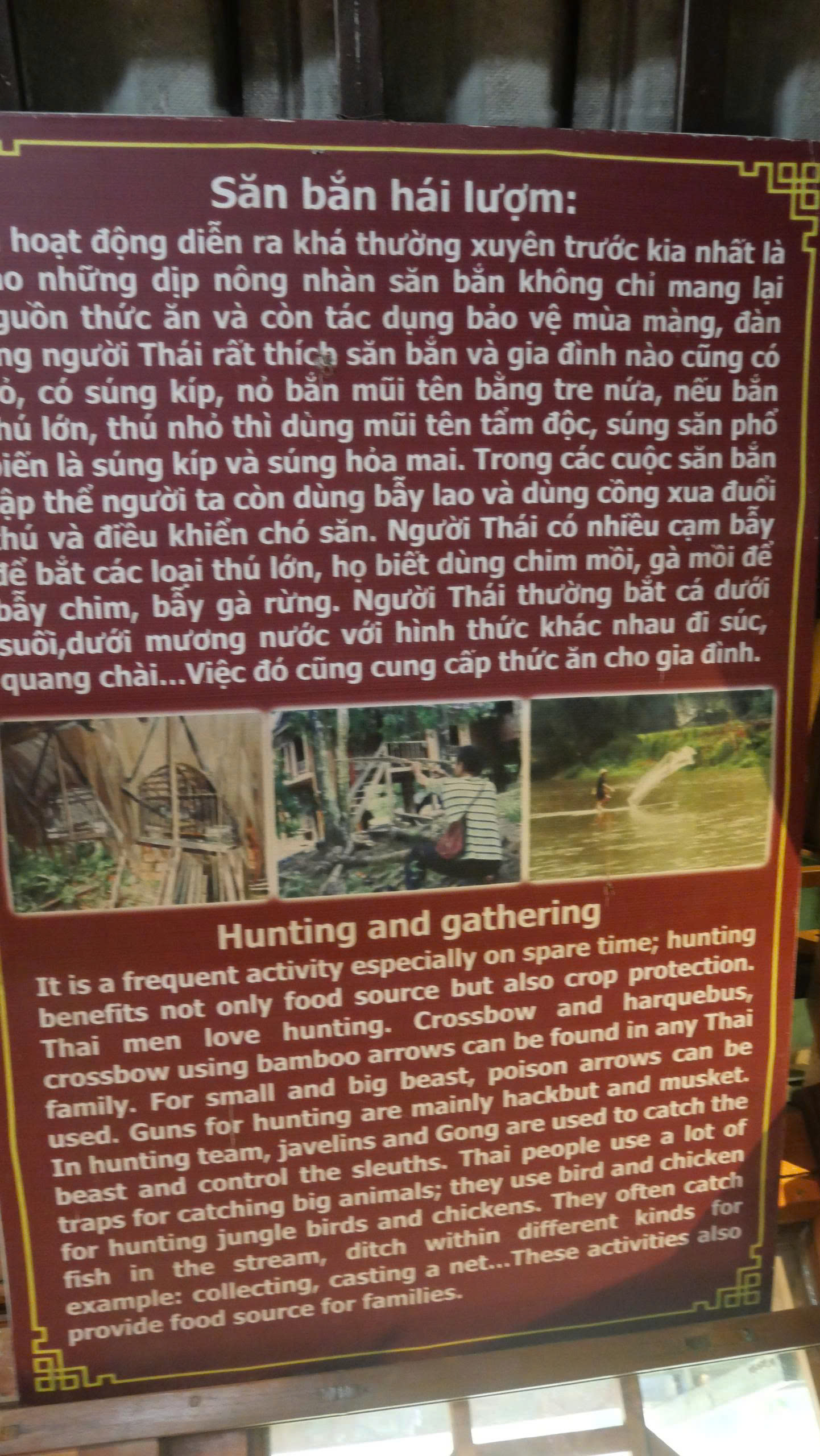Từng bảng thông tin cụ thể về những hiện vật bên trong bảo tàng giúp những vị khách khi tới đây sẽ hiểu thêm về con người, đời sống của người Thái Từng bảng thông tin cụ thể về những hiện vật bên trong bảo tàng giúp những vị khách khi tới đây sẽ hiểu thêm về con người, đời sống của người Thái