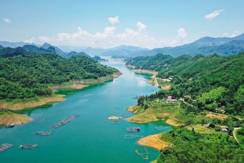 Những lưu ý quan trọng khi du lịch hồ Hòa Bình mùa mưa