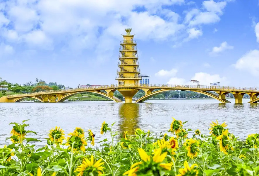 Công viên Văn Lang Việt Trì Công viên Văn Lang Việt Trì
