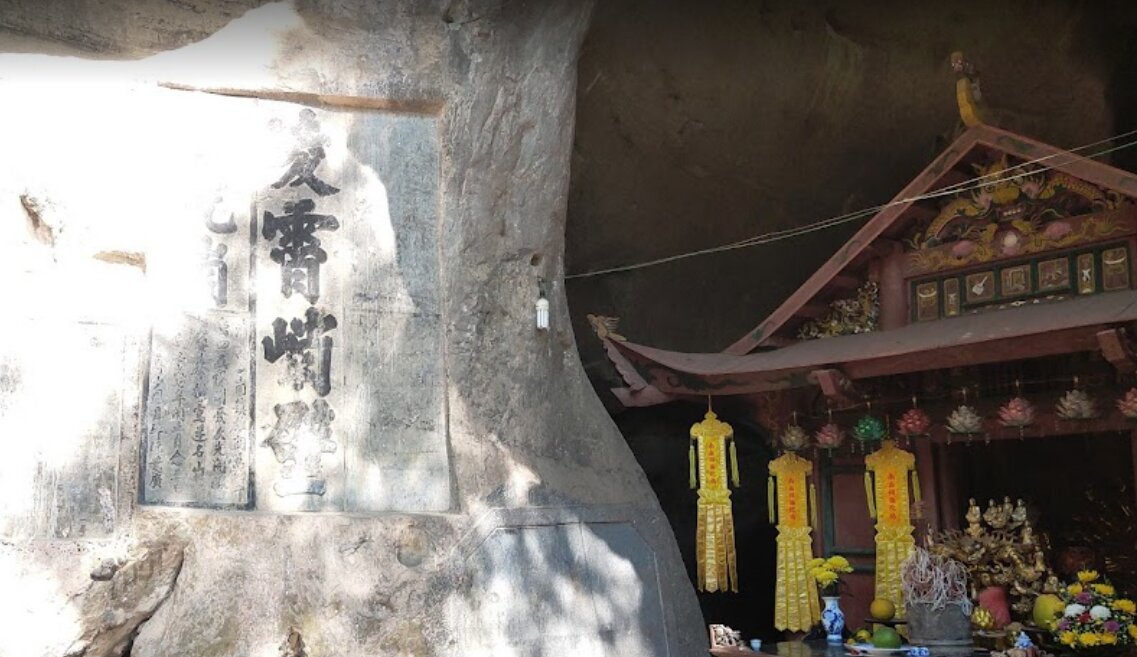 Chùa Hang ẩn mình trong hang động, là địa điểm du lịch tâm linh Hòa Bình, Phú Thọ độc đáo (Nguồn: chonthieng) Chùa Hang ẩn mình trong hang động, là địa điểm du lịch tâm linh Hòa Bình, Phú Thọ độc đáo (Nguồn: chonthieng)