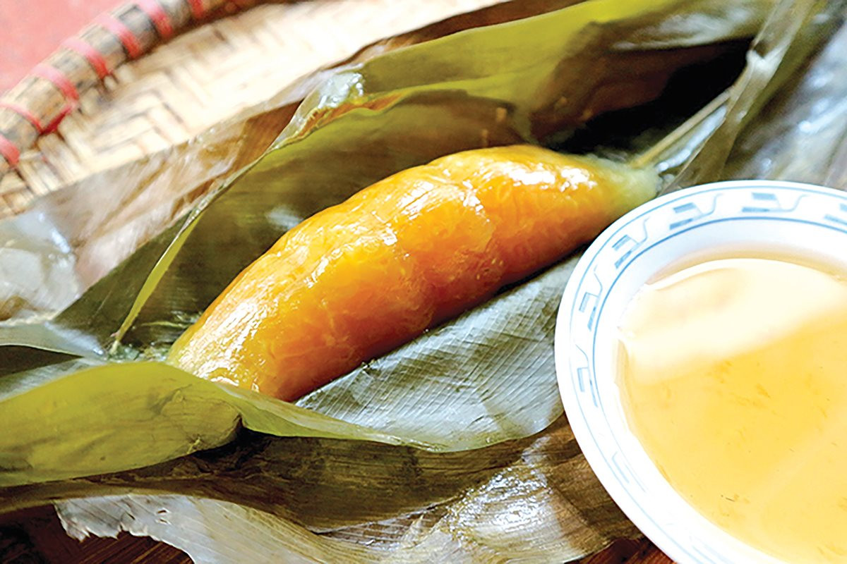 Bánh nẳng có màu vàng óng như mật ong (Nguồn: dulichvn) Bánh nẳng có màu vàng óng như mật ong (Nguồn: dulichvn)
